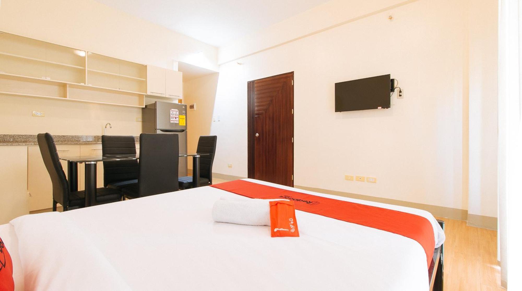 Reddoorz Plus At Alpina Heights Paranaque Paranaque City Exteriér fotografie