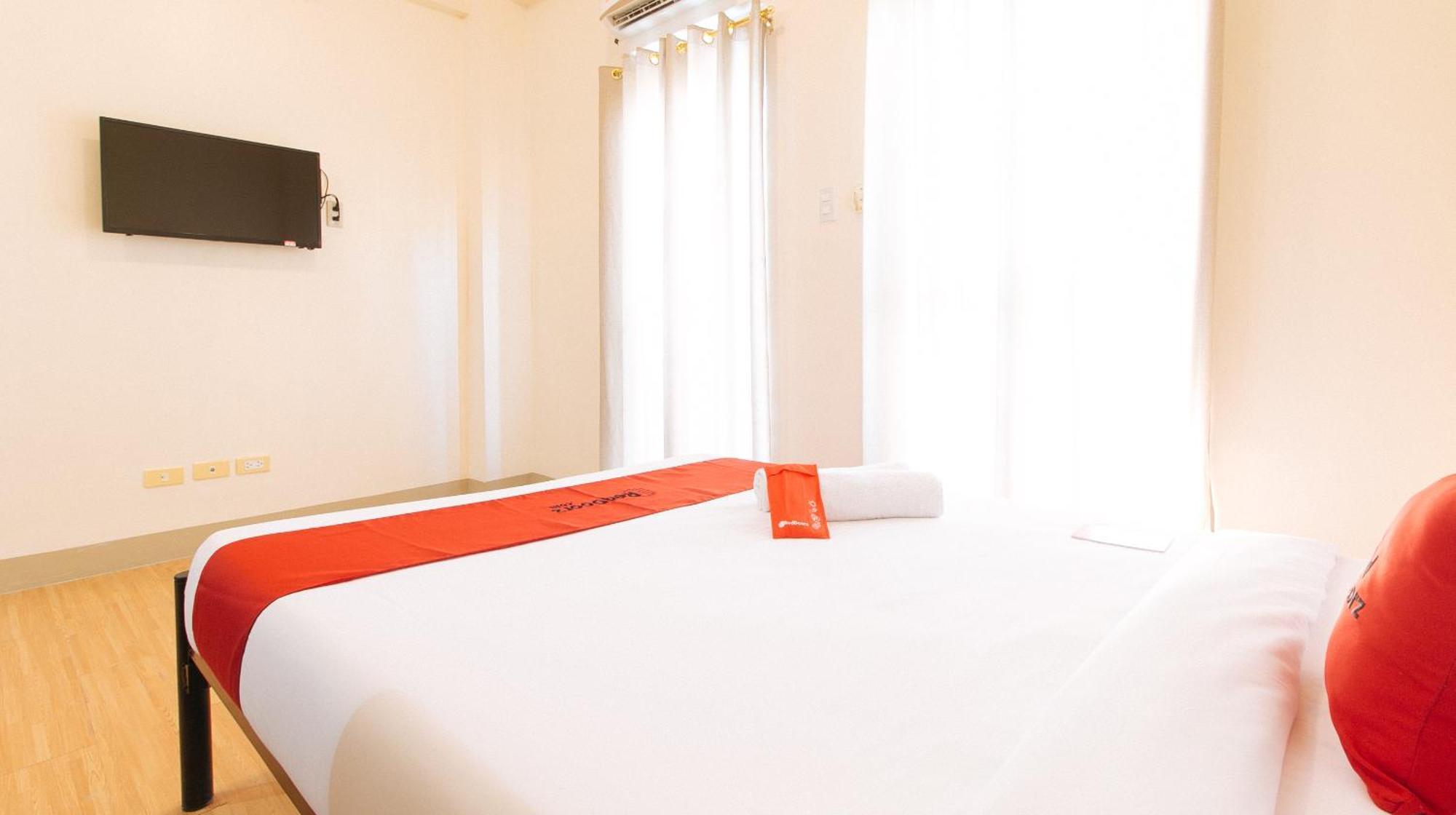 Reddoorz Plus At Alpina Heights Paranaque Paranaque City Exteriér fotografie