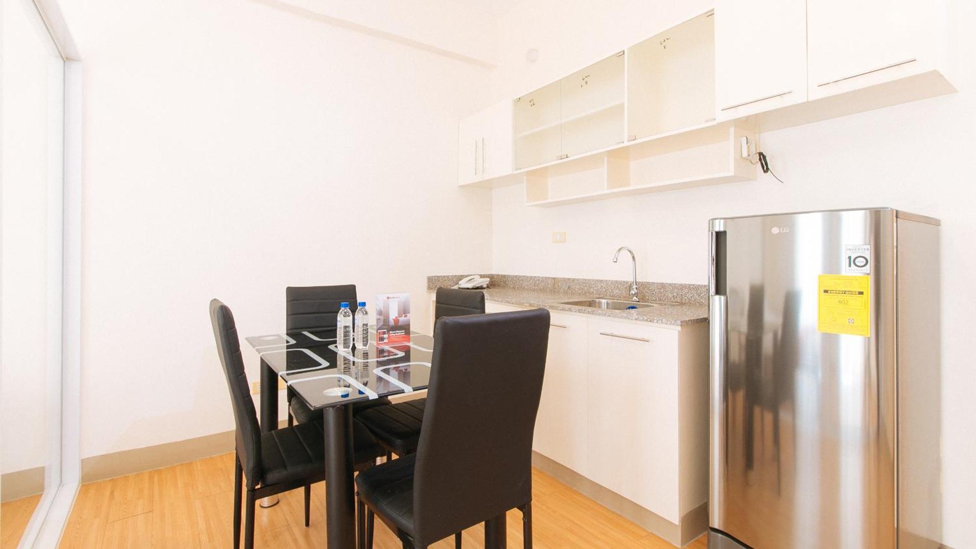 Reddoorz Plus At Alpina Heights Paranaque Paranaque City Exteriér fotografie