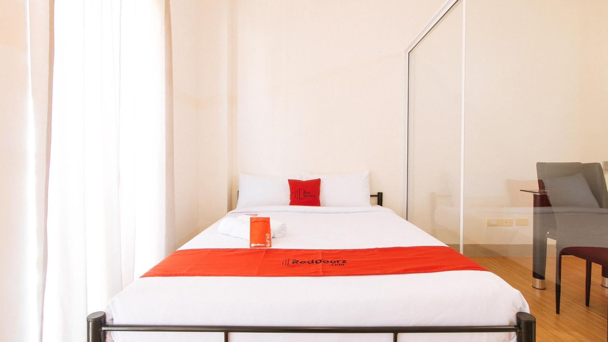 Reddoorz Plus At Alpina Heights Paranaque Paranaque City Exteriér fotografie