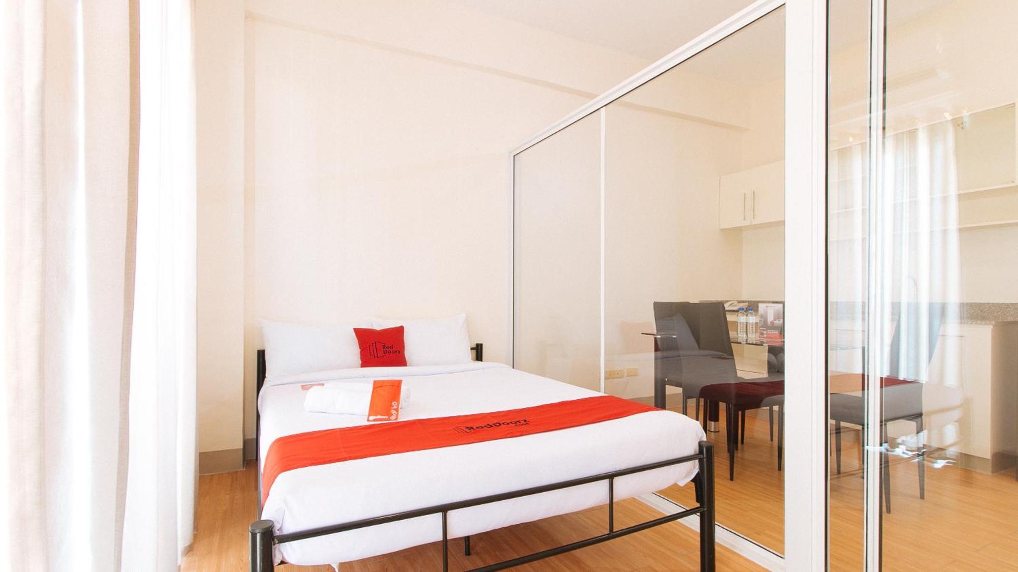 Reddoorz Plus At Alpina Heights Paranaque Paranaque City Exteriér fotografie