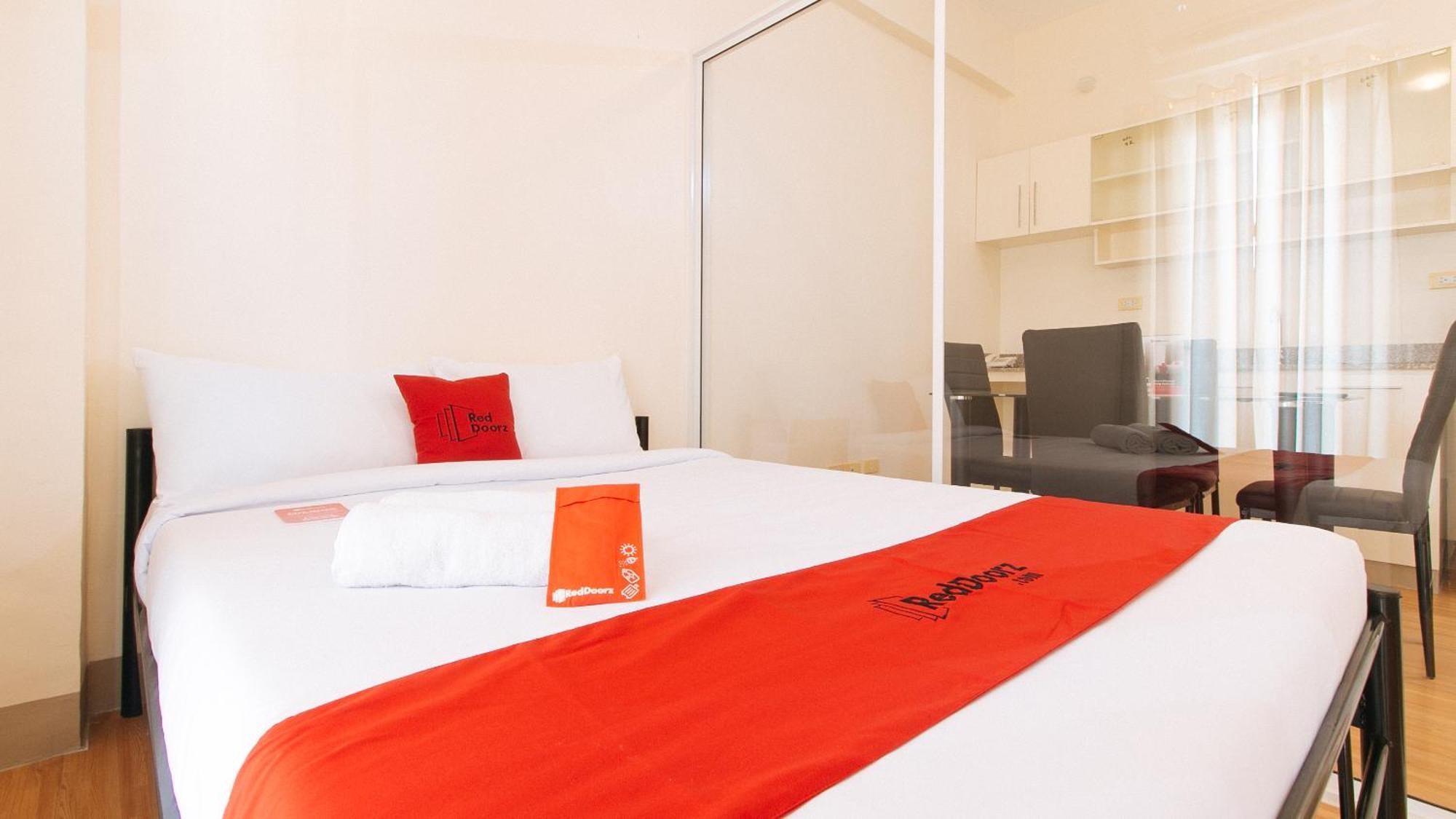Reddoorz Plus At Alpina Heights Paranaque Paranaque City Exteriér fotografie