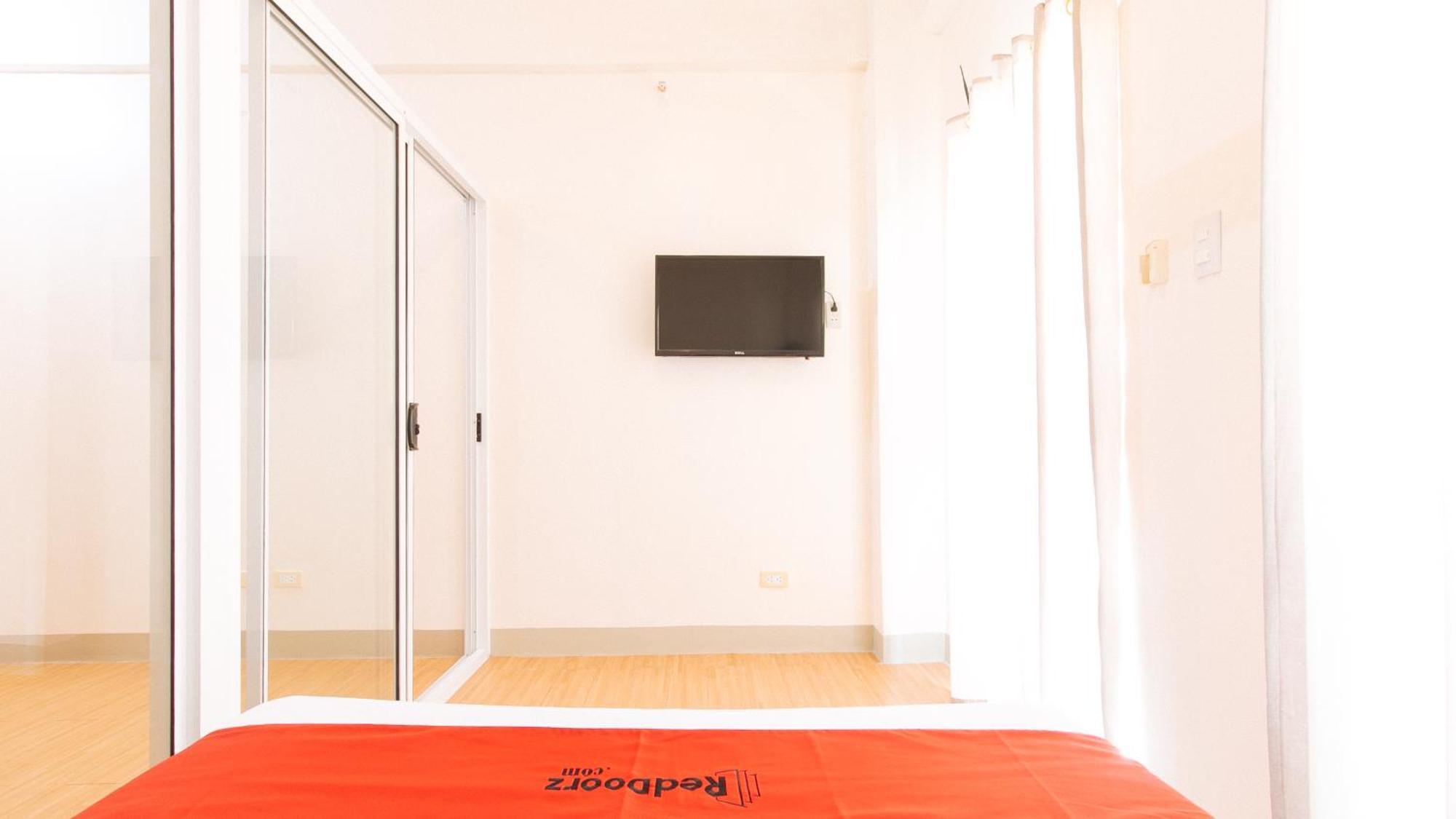 Reddoorz Plus At Alpina Heights Paranaque Paranaque City Exteriér fotografie